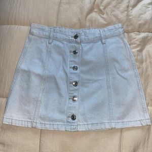 Light blue Jeans button skirt 🤍